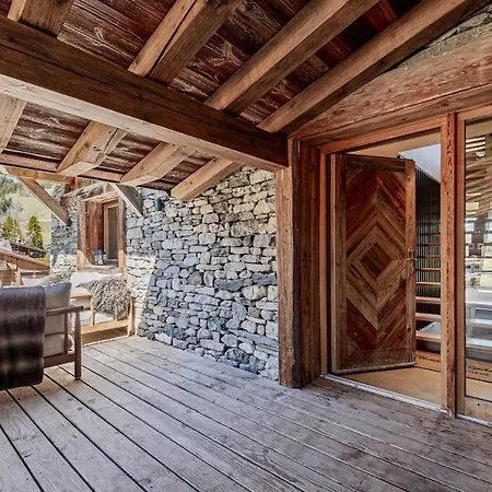 בית נופש Luxury - Fireplace Heated Pool & Sauna