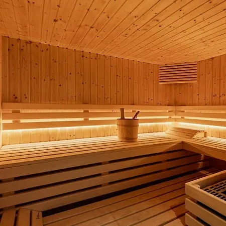 بيت للعطل Luxury - Fireplace Heated Pool & Sauna *