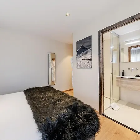 Luxury - Fireplace Heated Pool & Sauna بيت للعطل موجوف