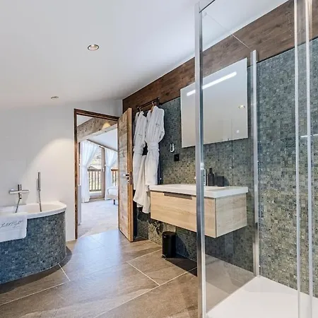 بيت للعطل Luxury - Fireplace Heated Pool & Sauna *
