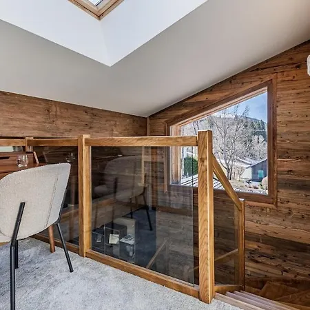 Luxury - Fireplace Heated Pool & Sauna בית נופש *